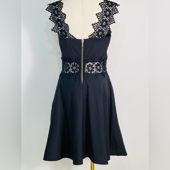 Ted Baker Monaa Lace Black Fit & Flare Midi Half Zip Dress Size 2 - Picture 4 of 13
